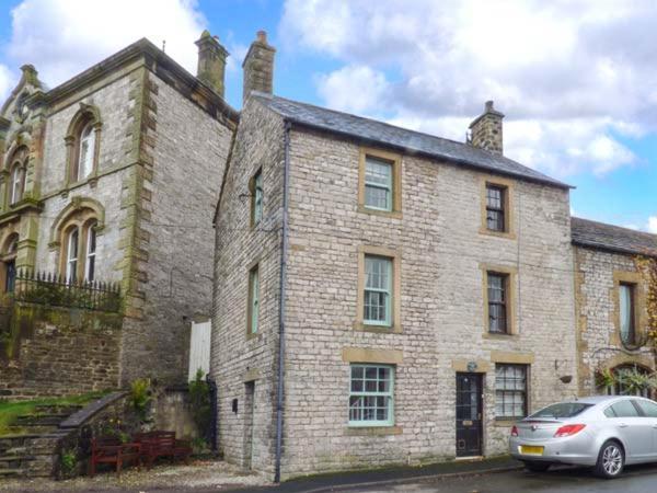 1A Market Square Tideswell Bagian luar foto